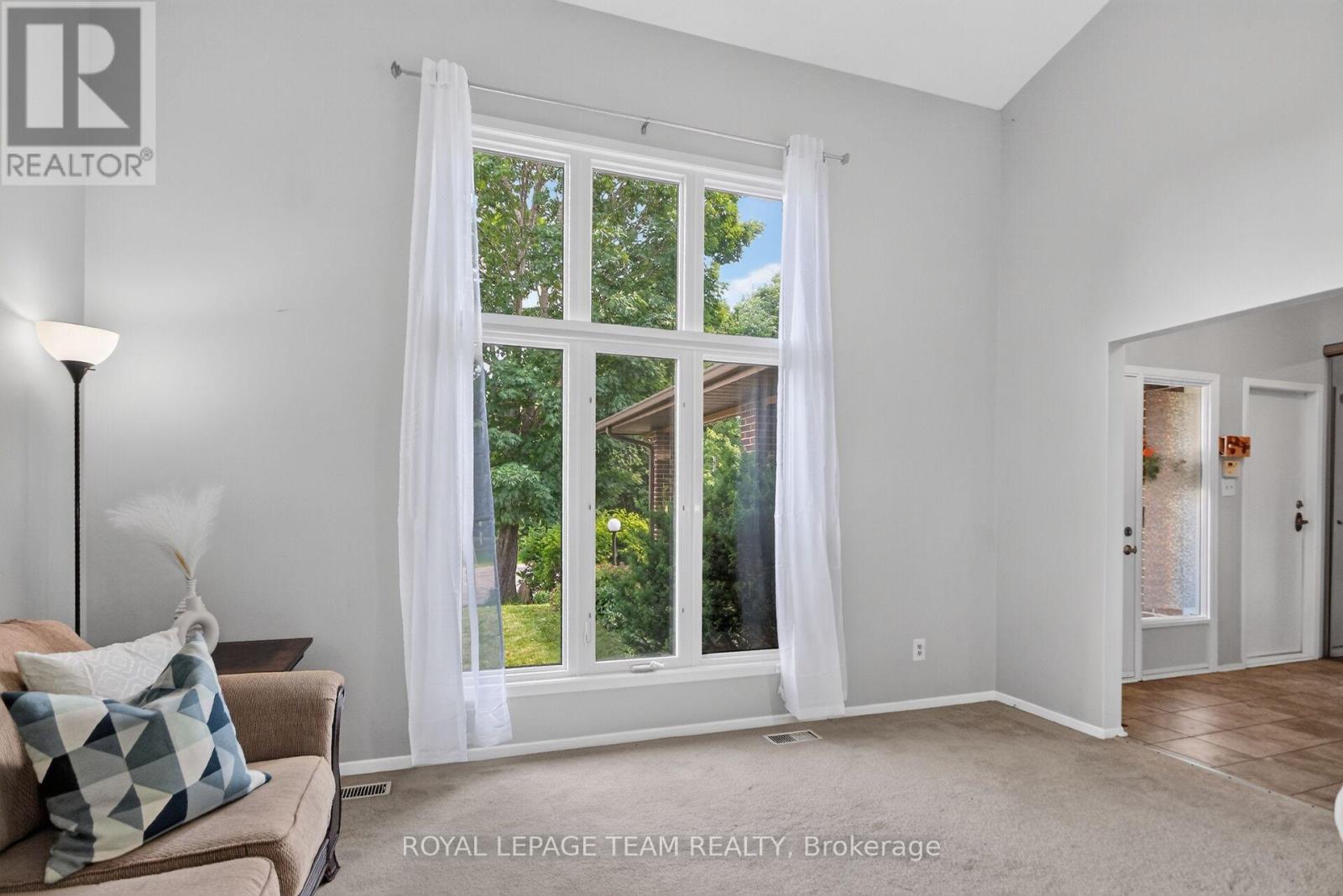 66 Beaufort Drive, Ottawa, Ontario  K2L 2G3 - Photo 7 - X13502000
