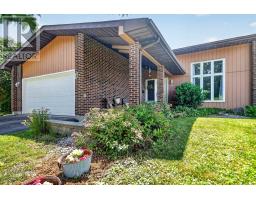 66 BEAUFORT DRIVE, Ottawa, Ontario