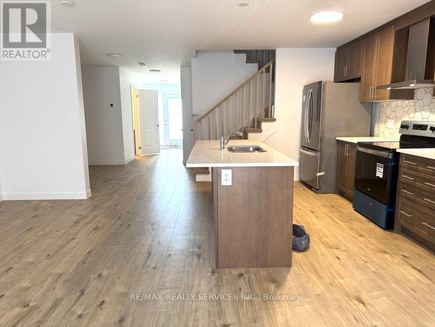 21 Pin Oaks Common, Cambridge, Ontario  N1S 0G3 - Photo 6 - X13501866
