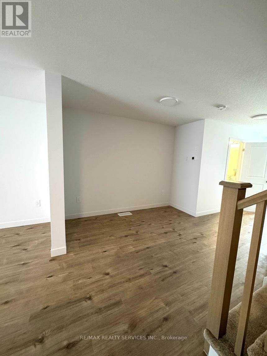 21 Pin Oaks Common, Cambridge, Ontario  N1S 0G3 - Photo 8 - X13501866