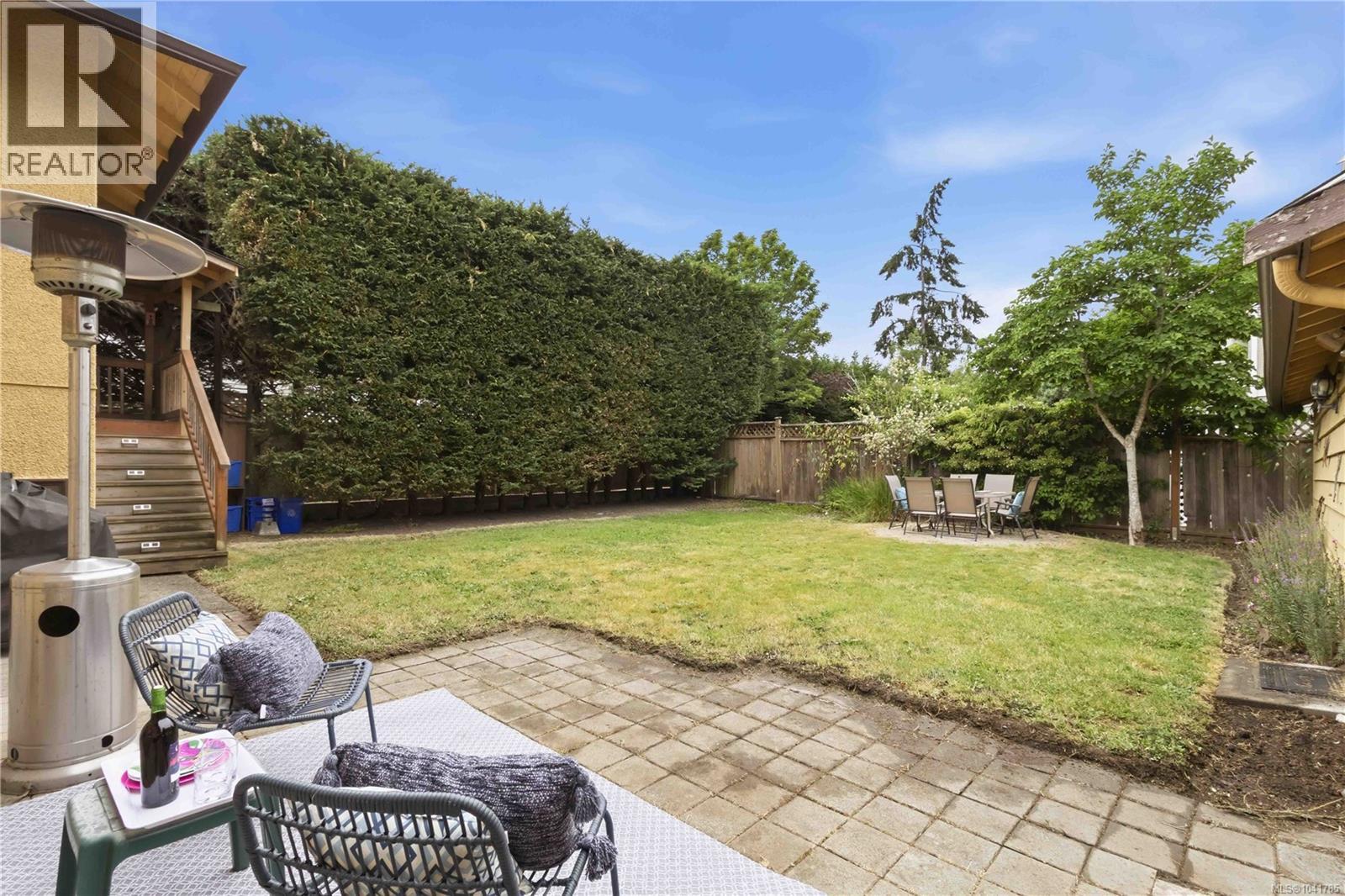 1722 Stanley Ave, Victoria, British Columbia  V8R 3W8 - Photo 32 - 1041785