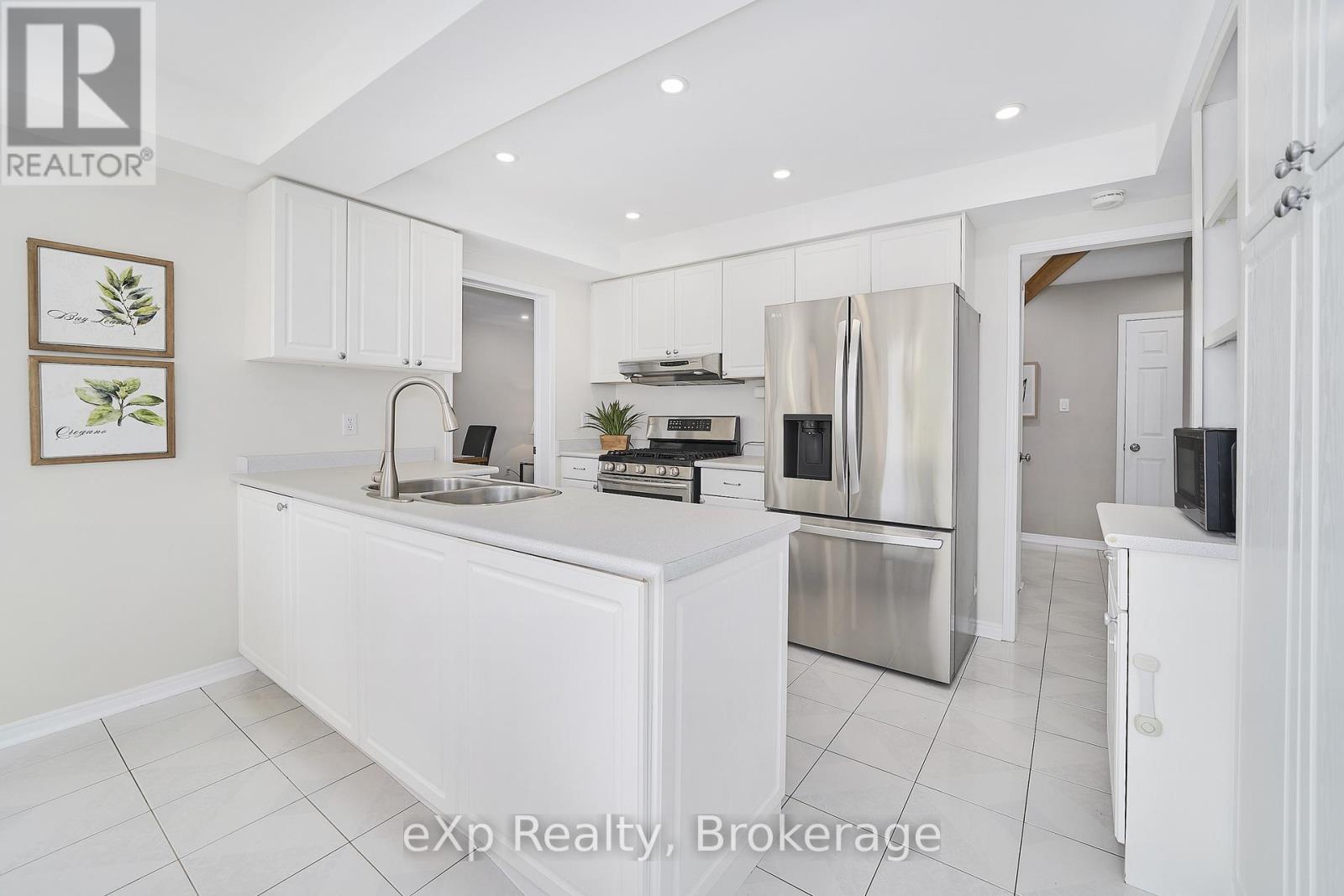 43 Forest Heights Street, Whitby, Ontario  L1R 1T7 - Photo 20 - E13500968