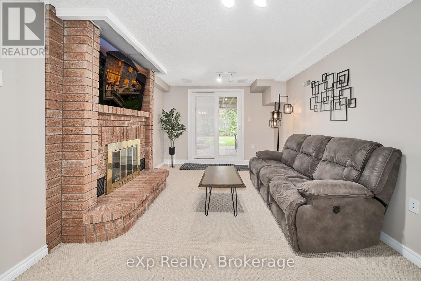 43 Forest Heights Street, Whitby, Ontario  L1R 1T7 - Photo 36 - E13500968