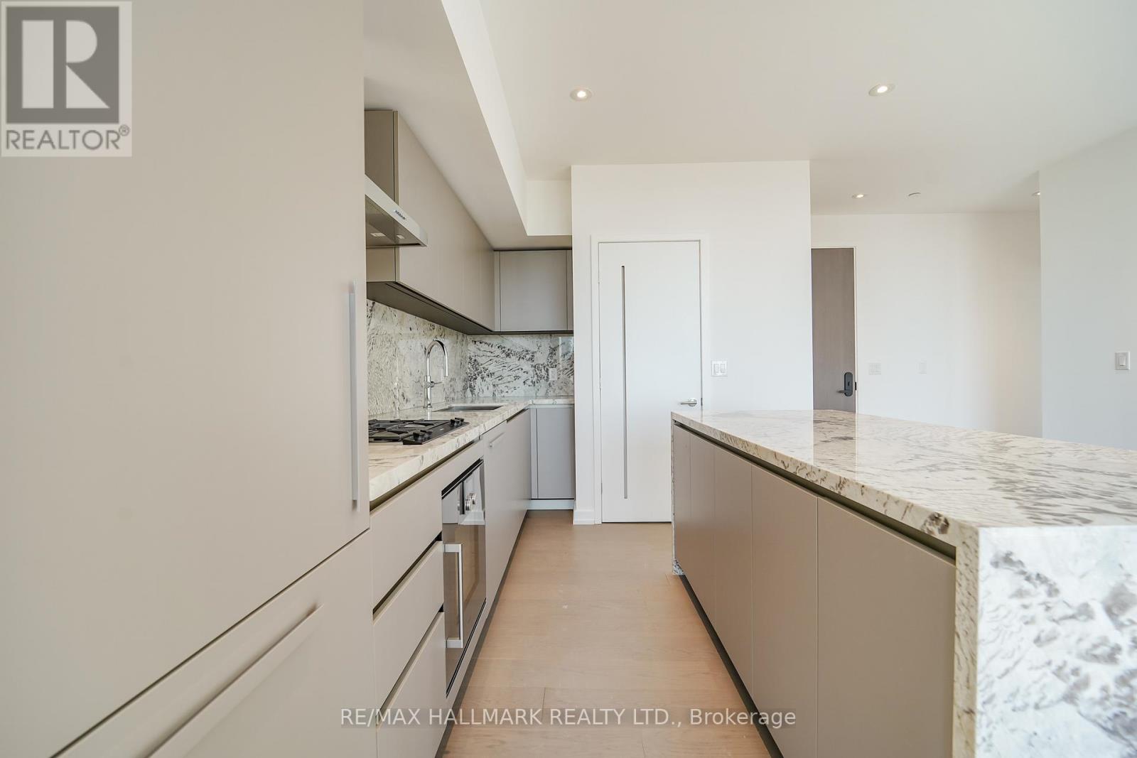 1901 - 1315 Bay Street, Toronto, Ontario  M5R 2C4 - Photo 8 - C13501914