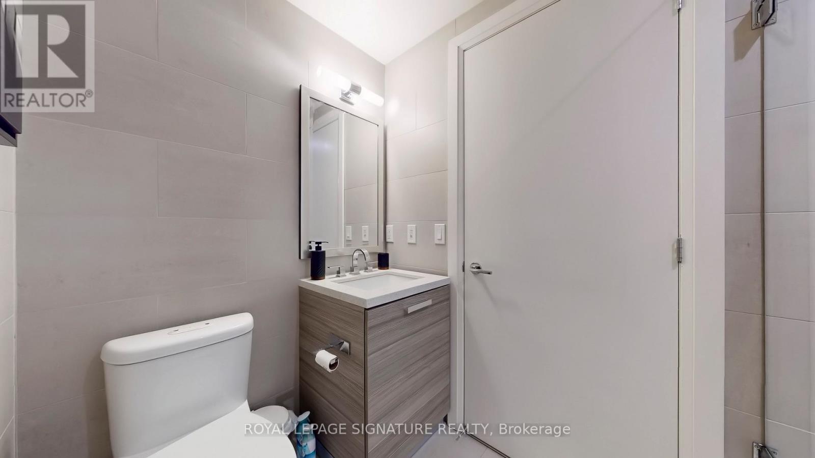 1406 - 224 King Street W, Toronto, Ontario  M5H 0A6 - Photo 11 - C13501970