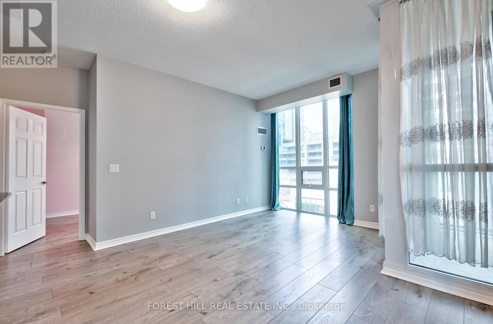 306 - 19 Grand Trunk Crescent, Toronto, Ontario  M5J 3A3 - Photo 13 - C13502020