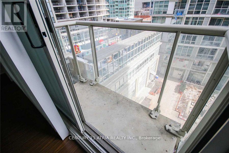 618 - 9 Spadina Avenue, Toronto, Ontario  M5V 3V5 - Photo 23 - C13502074