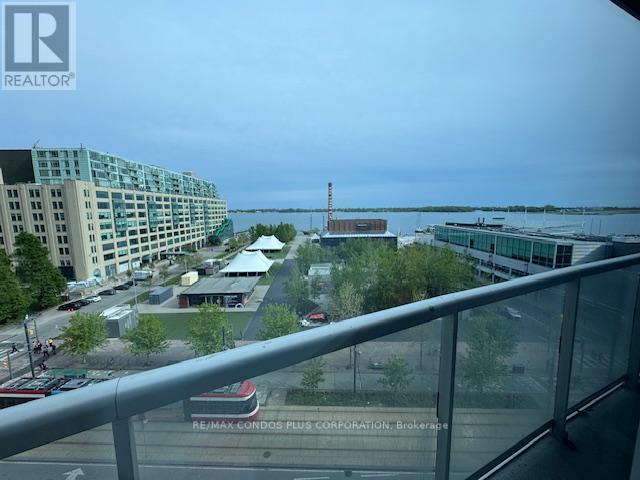 705 - 218 Queens Quay W, Toronto, Ontario  M5J 2Y6 - Photo 2 - C13502082