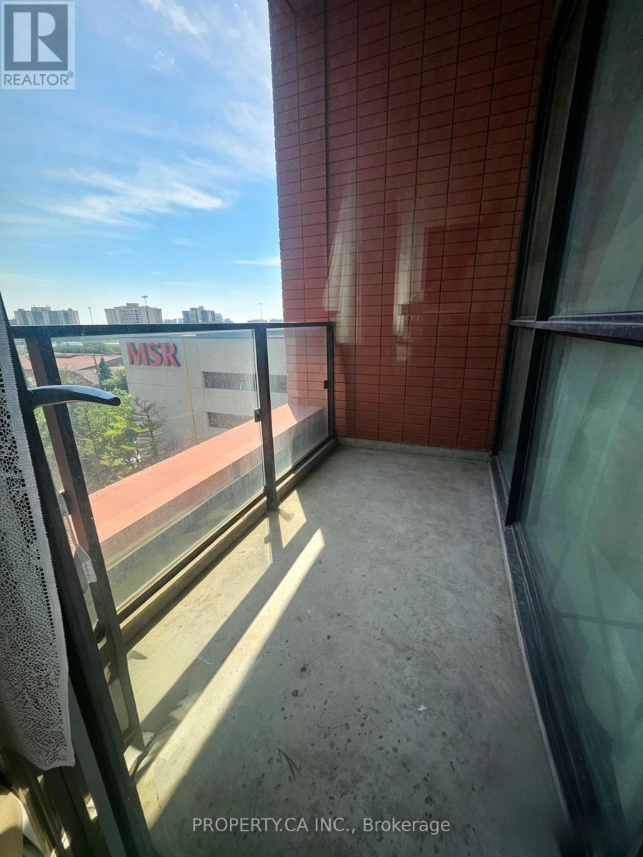 619 - 8 Tippett Road, Toronto, Ontario M3H 0E7 - Photo 6 - C13493644