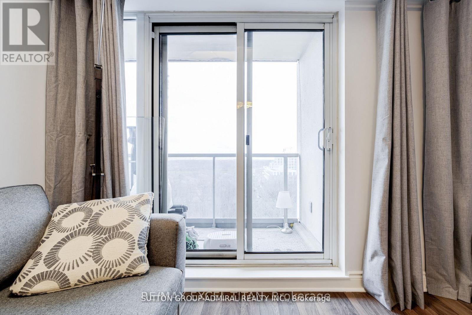908 - 7 North Park Road, Vaughan, Ontario  L4J 0C9 - Photo 24 - N13502072