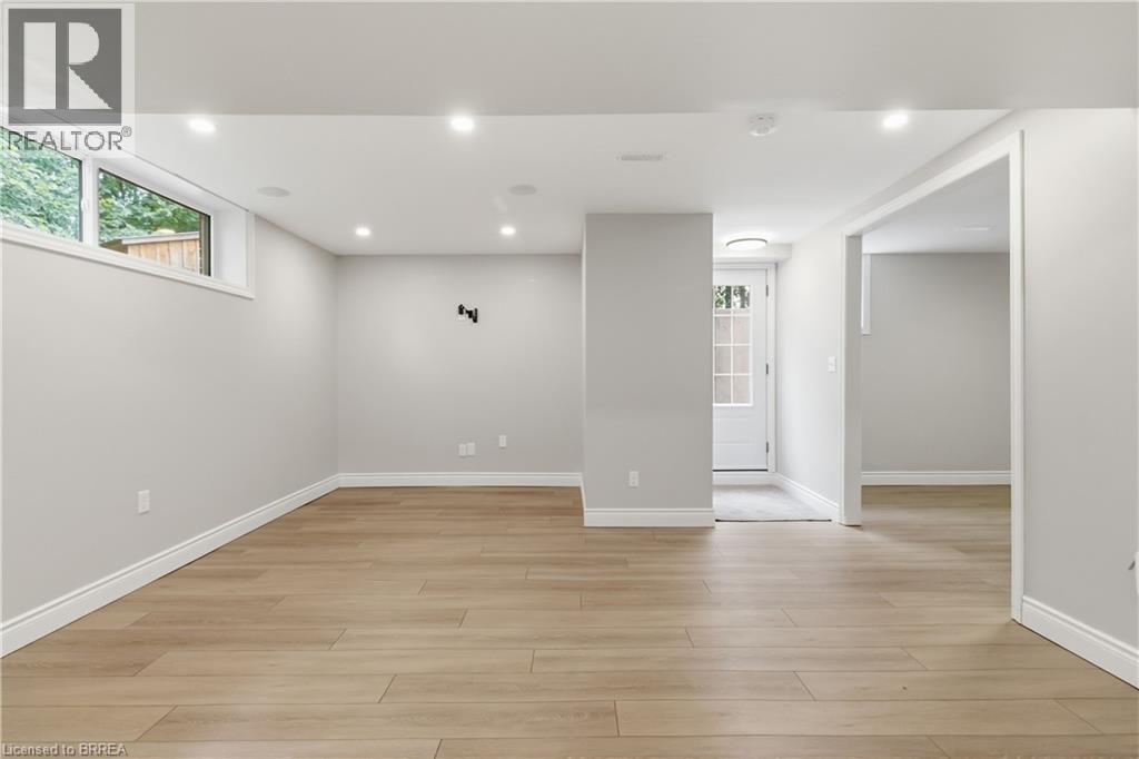609 Weir Road Unit# Lower, Hamilton, Ontario  L0R 1T0 - Photo 15 - 40843108