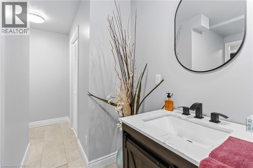 609 Weir Road Unit# Lower, Hamilton, Ontario  L0R 1T0 - Photo 26 - 40843108
