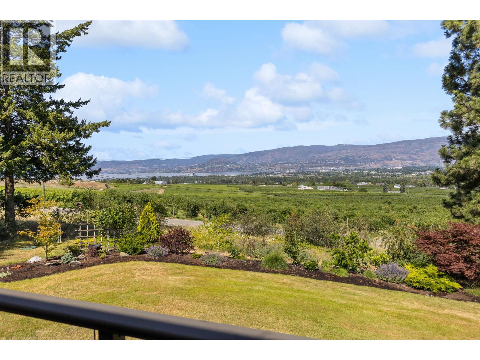 3885 Spiers Road, Kelowna, British Columbia  V1W 4B2 - Photo 26 - 10392804