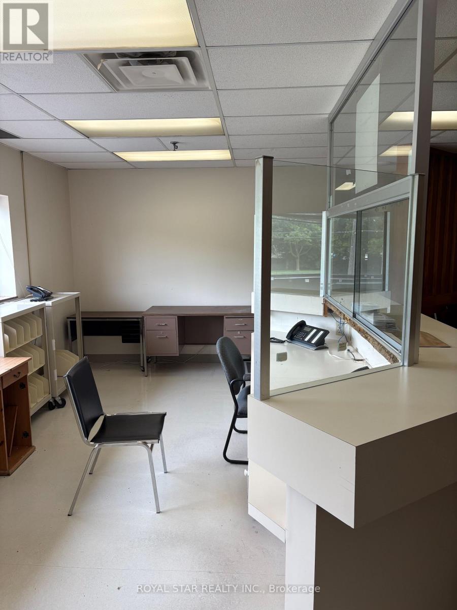 202 - 9780 Bramalea Road, Brampton, Ontario  L6S 2P1 - Photo 2 - W12272444