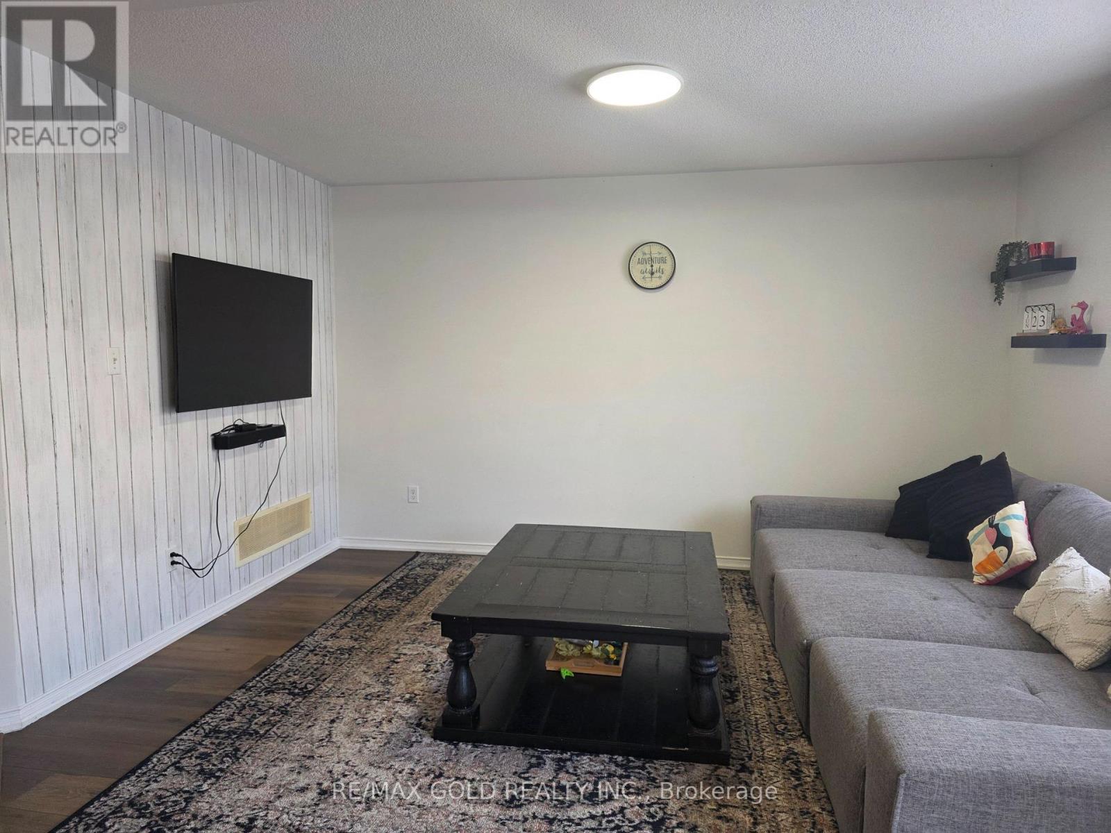 50 Hollingsworth Circle, Brampton, Ontario  L7A 0J7 - Photo 8 - W13502028