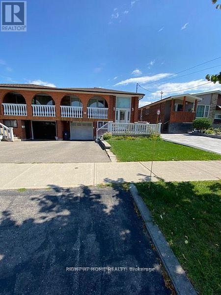 51 SEACLIFFE BOULEVARD, Toronto, Ontario