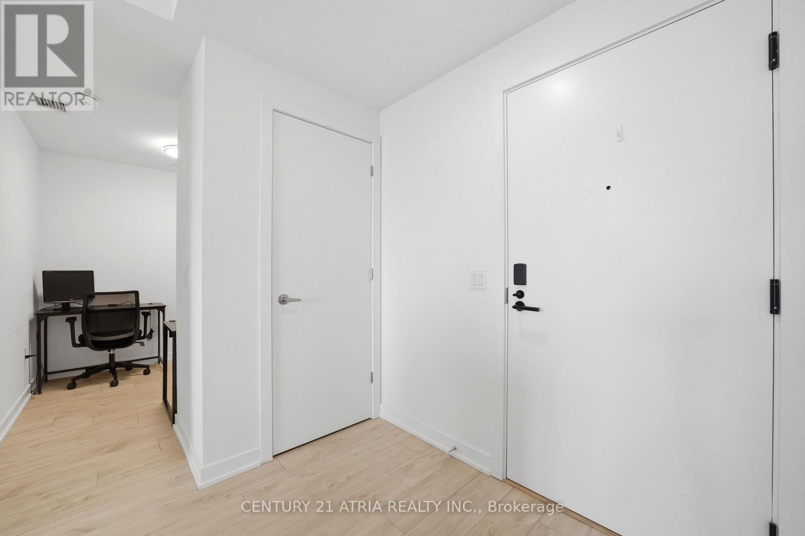 506 - 760 Whitlock Avenue, Milton, Ontario  L9E 2B2 - Photo 4 - W13502064