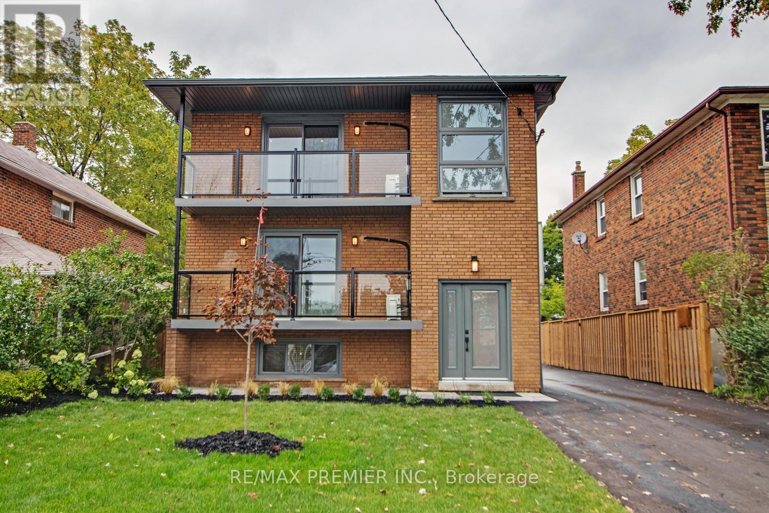 1 - 52 Vanevery Street, Toronto, Ontario  M8V 1Y6 - Photo 2 - W13502084