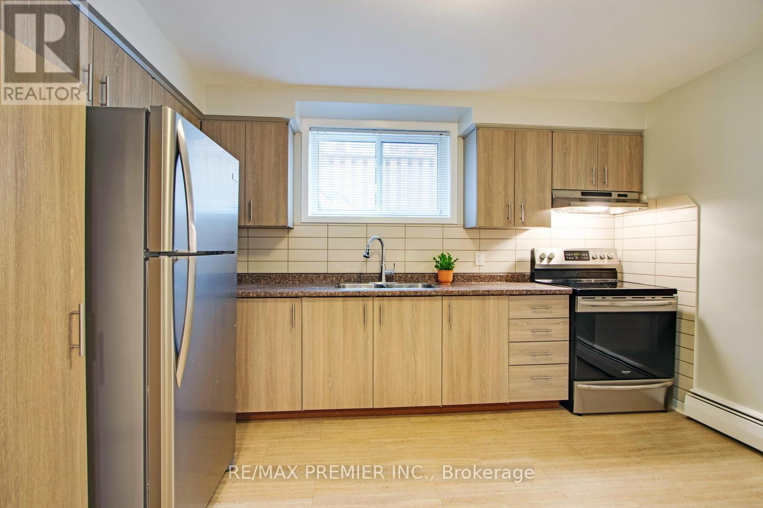 1 - 52 Vanevery Street, Toronto, Ontario  M8V 1Y6 - Photo 7 - W13502084