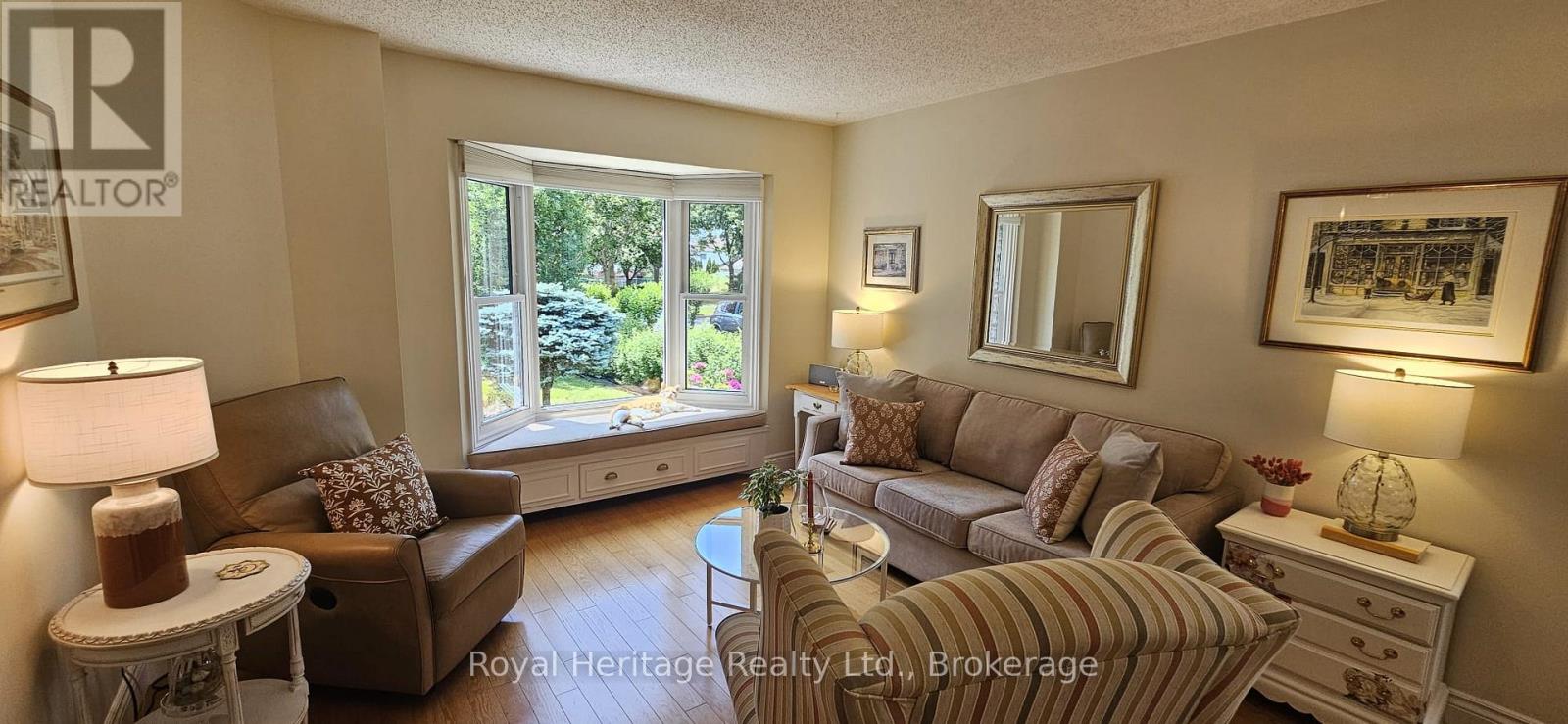 212 Andrew Street, Clarington, Ontario  L1B 1J9 - Photo 4 - E13502158