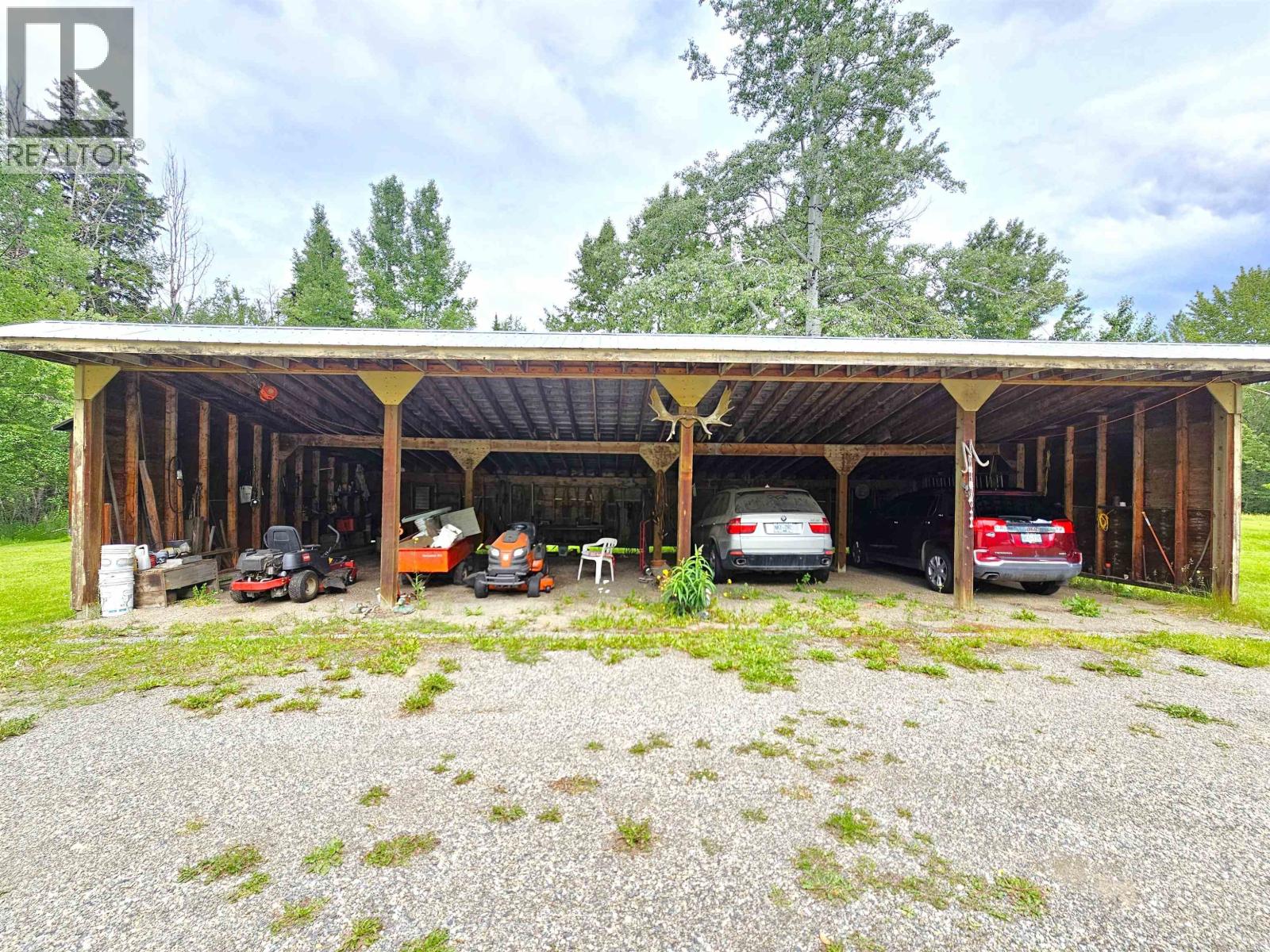 5858 Chief Lake Road, Prince George, British Columbia  V2K 5H1 - Photo 38 - R3140746