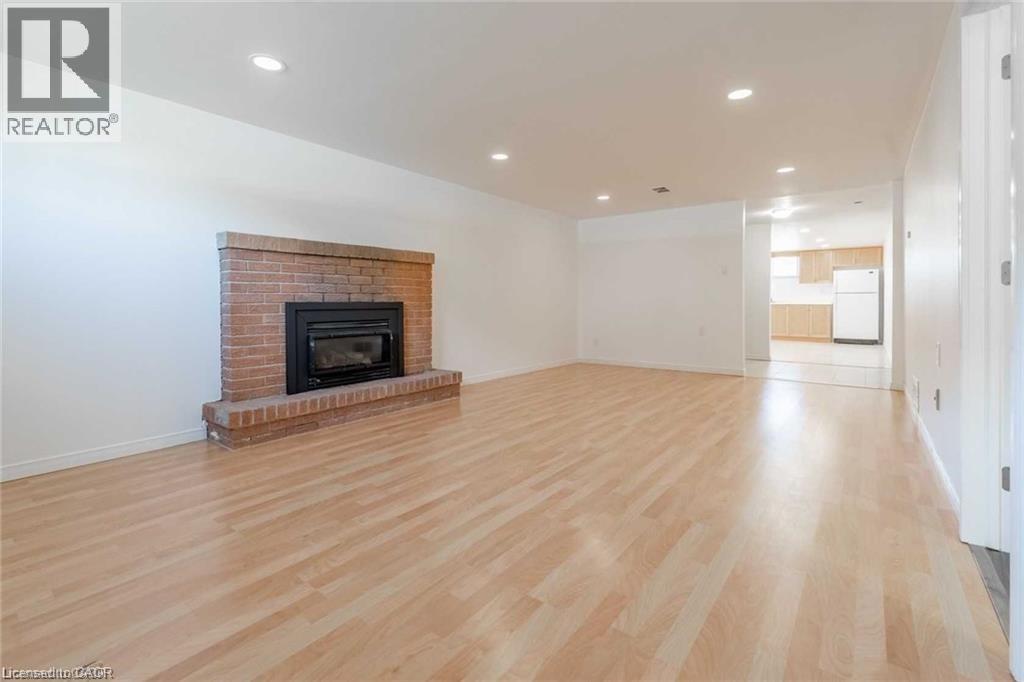 134 Marcella Crescent Unit# B, Hamilton, Ontario L8K 6G3 - Photo 10 - 40843802