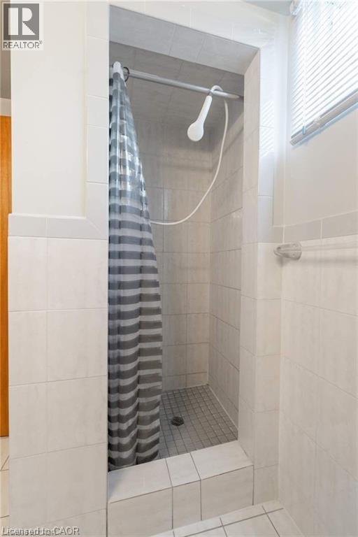 134 Marcella Crescent Unit# B, Hamilton, Ontario L8K 6G3 - Photo 12 - 40843802