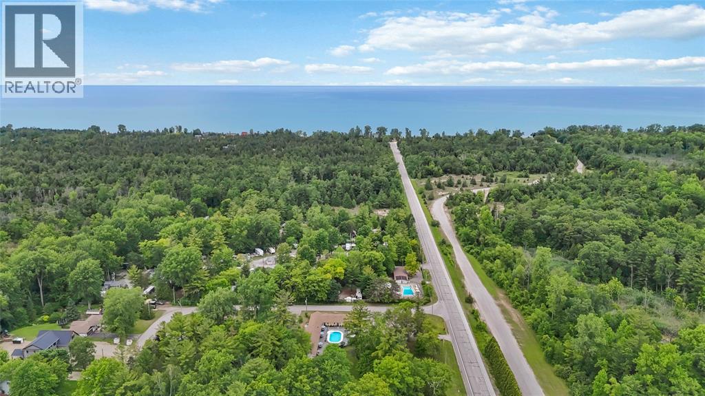 9717 Army Camp Road, Lambton Shores photo 6