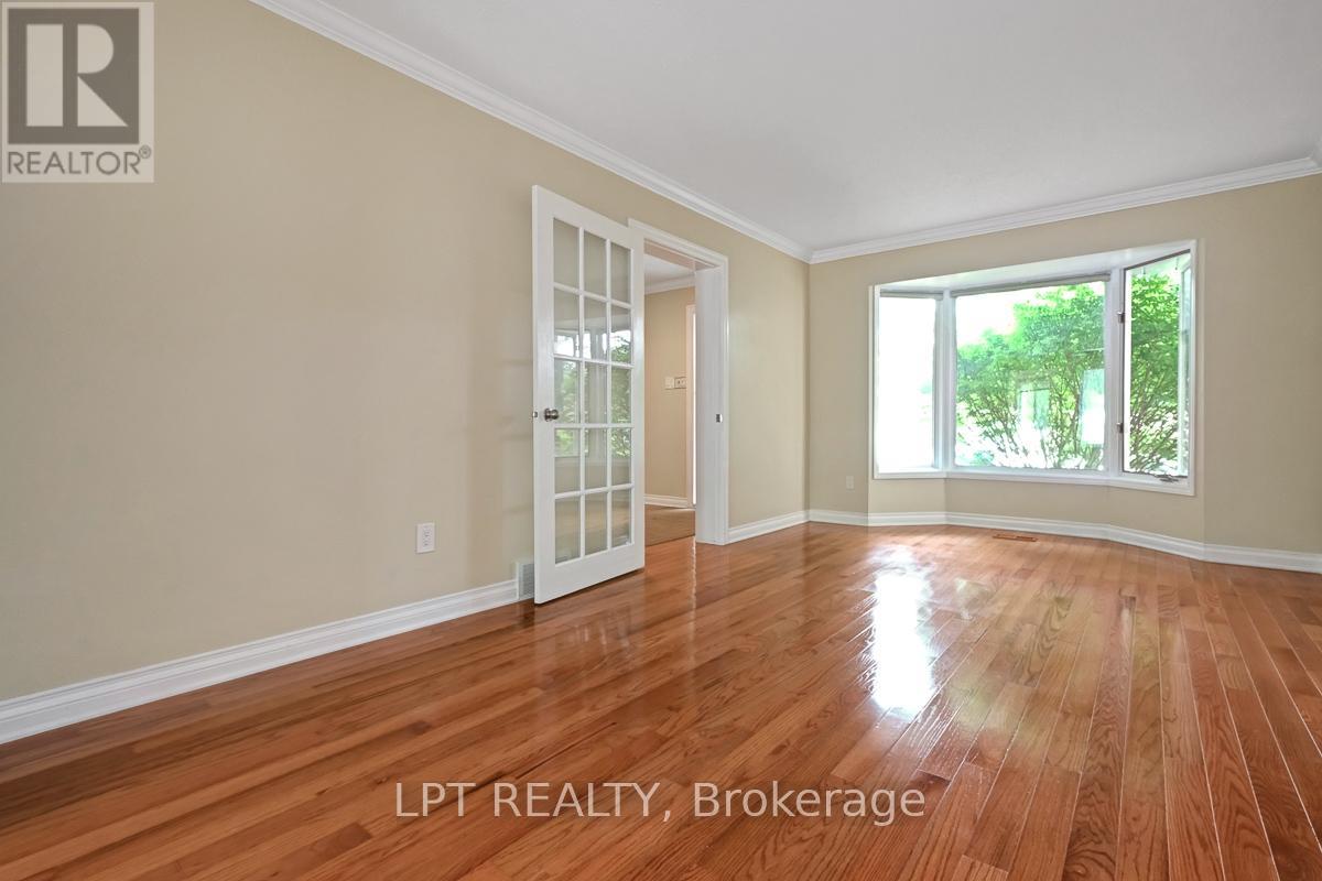 61 Shetland Way, Ottawa, Ontario  K2M 1S4 - Photo 5 - X13502124