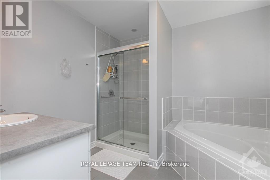 257 Gossamer Street, Ottawa, Ontario  K1W 0B2 - Photo 17 - X13502180