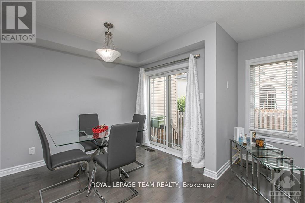 257 Gossamer Street, Ottawa, Ontario  K1W 0B2 - Photo 9 - X13502180