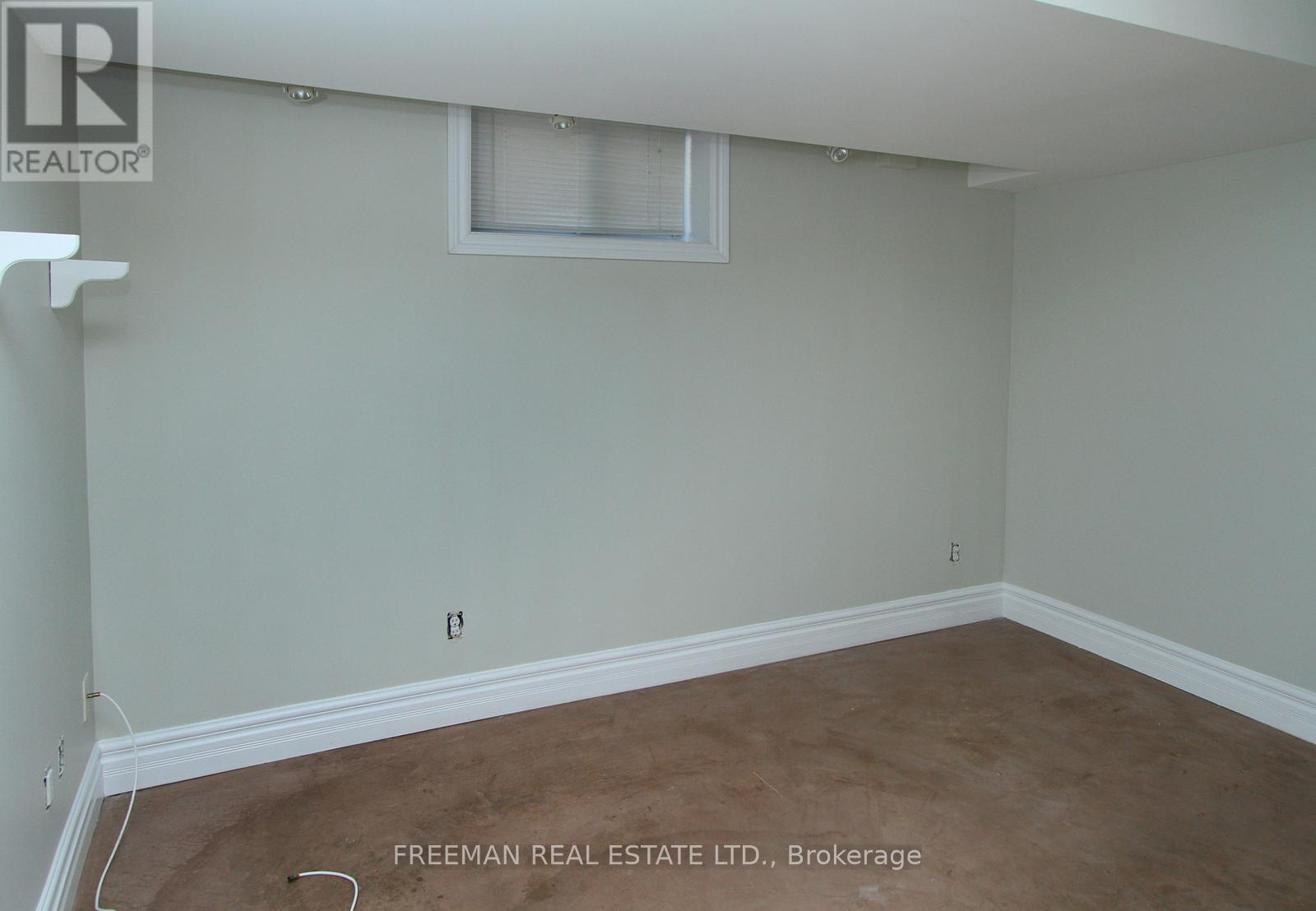 Lower - 27 Rossmore Road W, Toronto, Ontario  M6G 2M6 - Photo 9 - C13502138