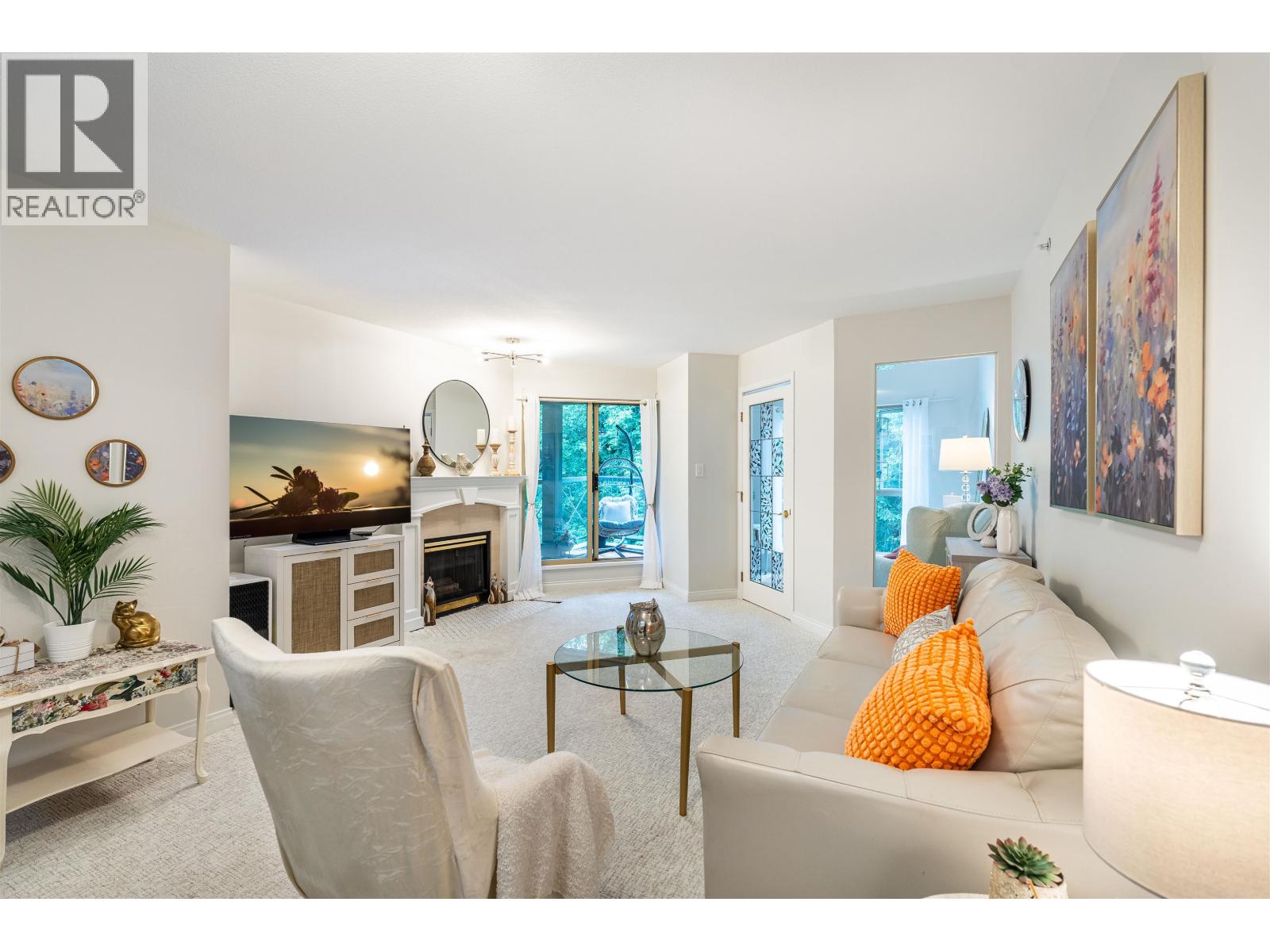 405 3658 Banff Court, North Vancouver, British Columbia  V7H 2Z9 - Photo 4 - R3140865