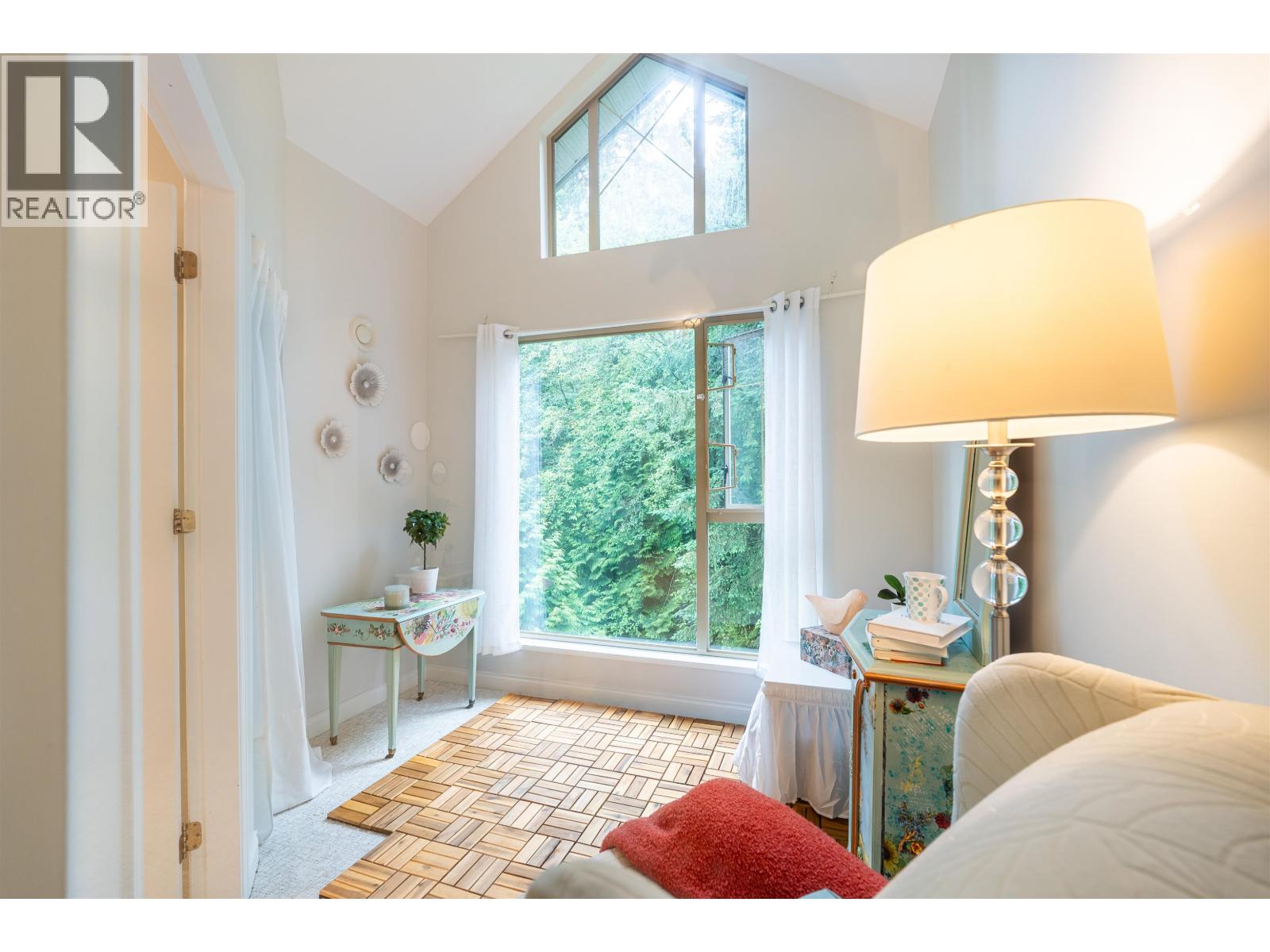 405 3658 Banff Court, North Vancouver, British Columbia  V7H 2Z9 - Photo 9 - R3140865