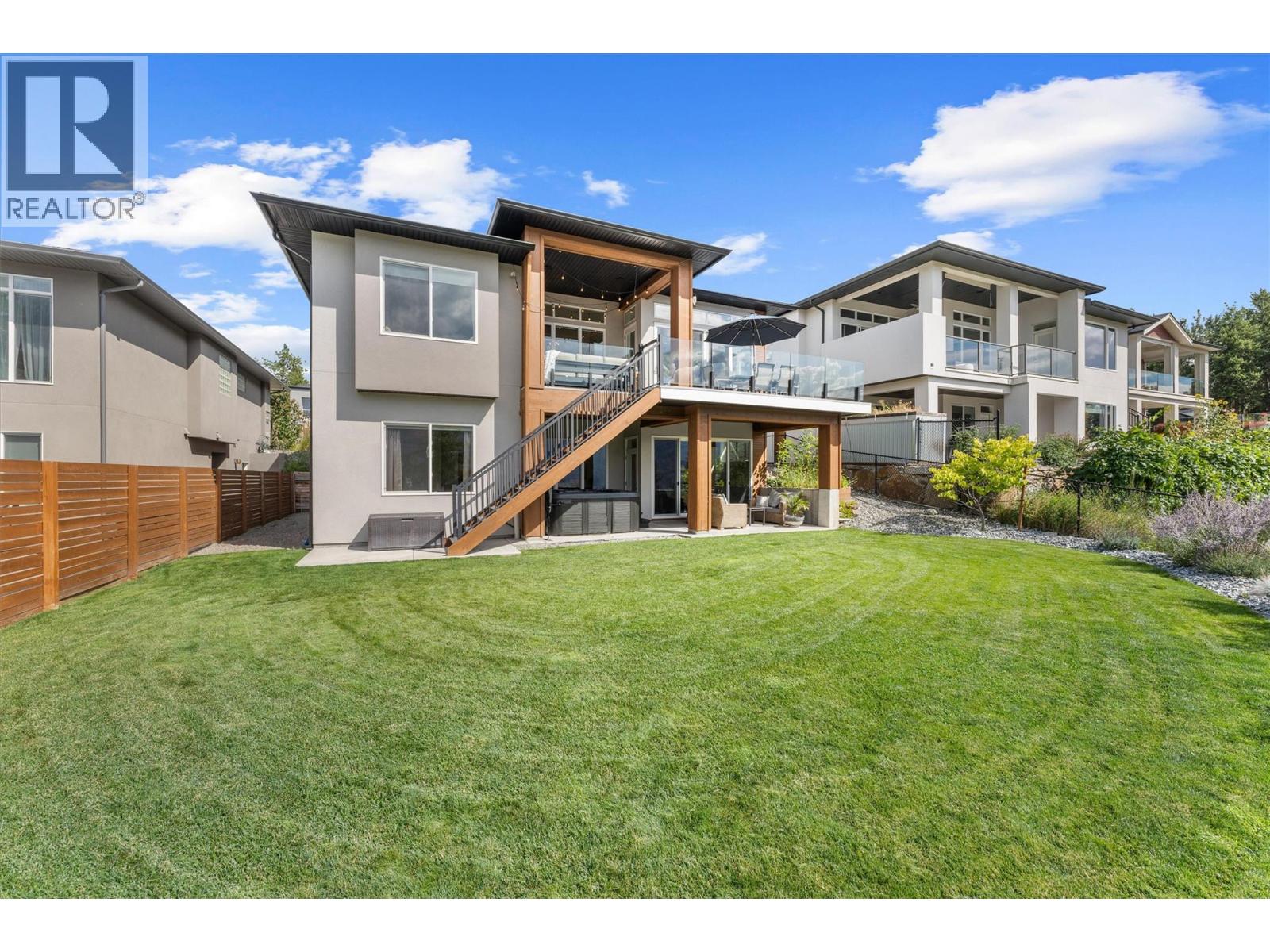 8510 Heritage Drive, Lake Country, British Columbia  V4V 2W2 - Photo 5 - 10392990