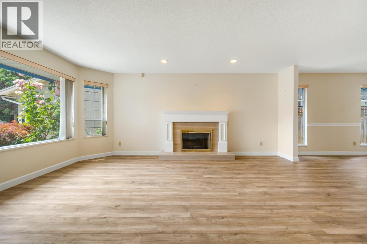 12420 Phoenix Drive, Richmond, British Columbia  V7E 6B3 - Photo 2 - R3140864