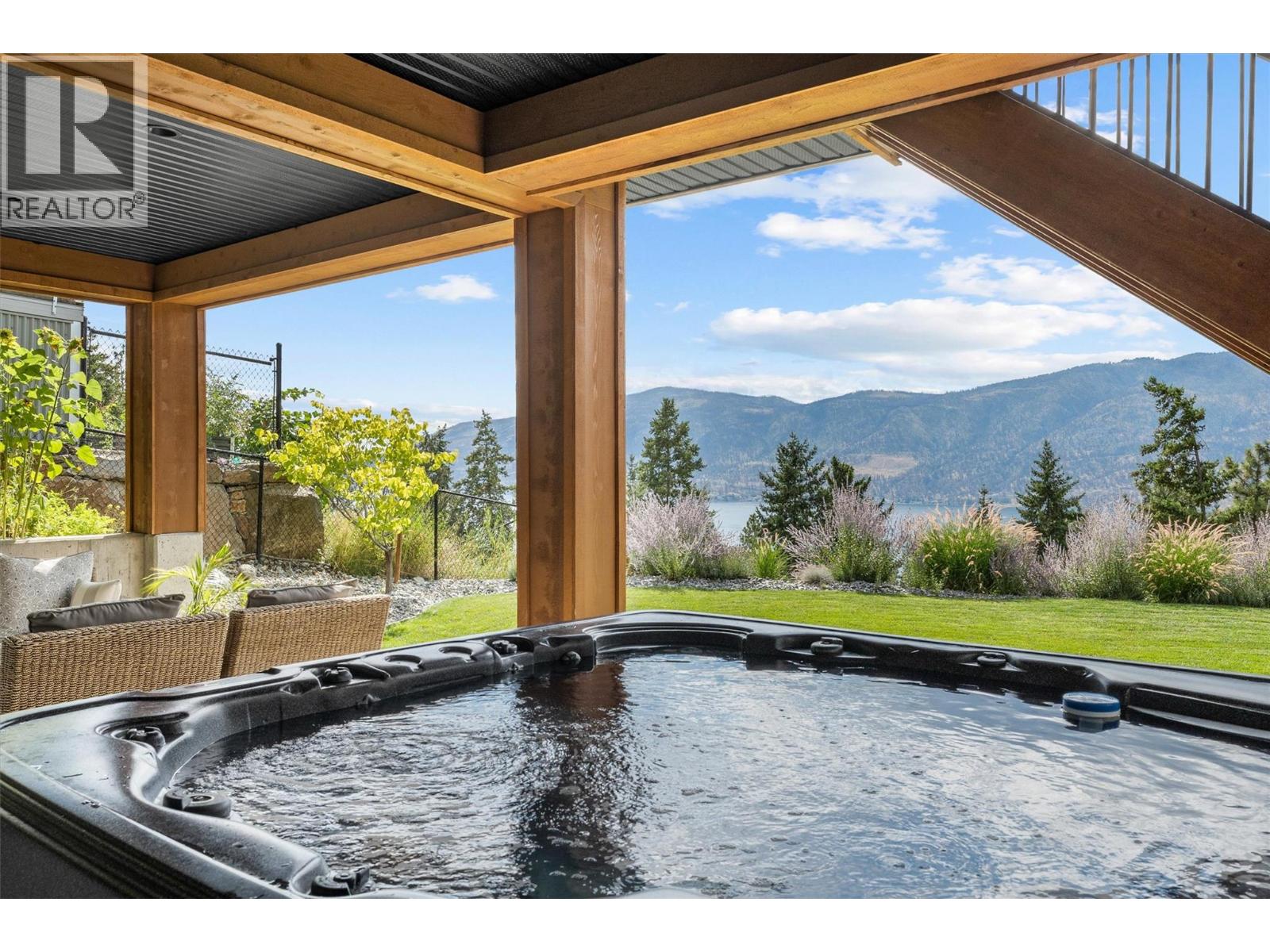 8510 Heritage Drive, Lake Country, British Columbia  V4V 2W2 - Photo 64 - 10392990