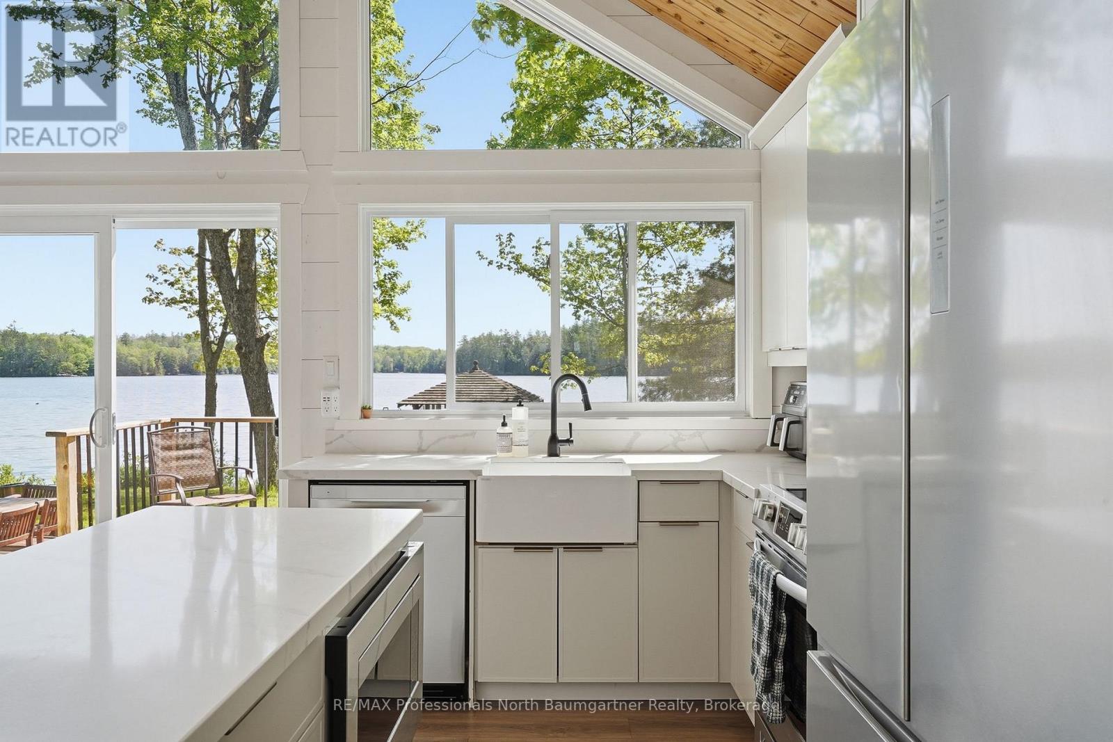 1033 Poster Lane, Minden Hills (Lutterworth), Ontario  K0M 2K0 - Photo 11 - X13502142