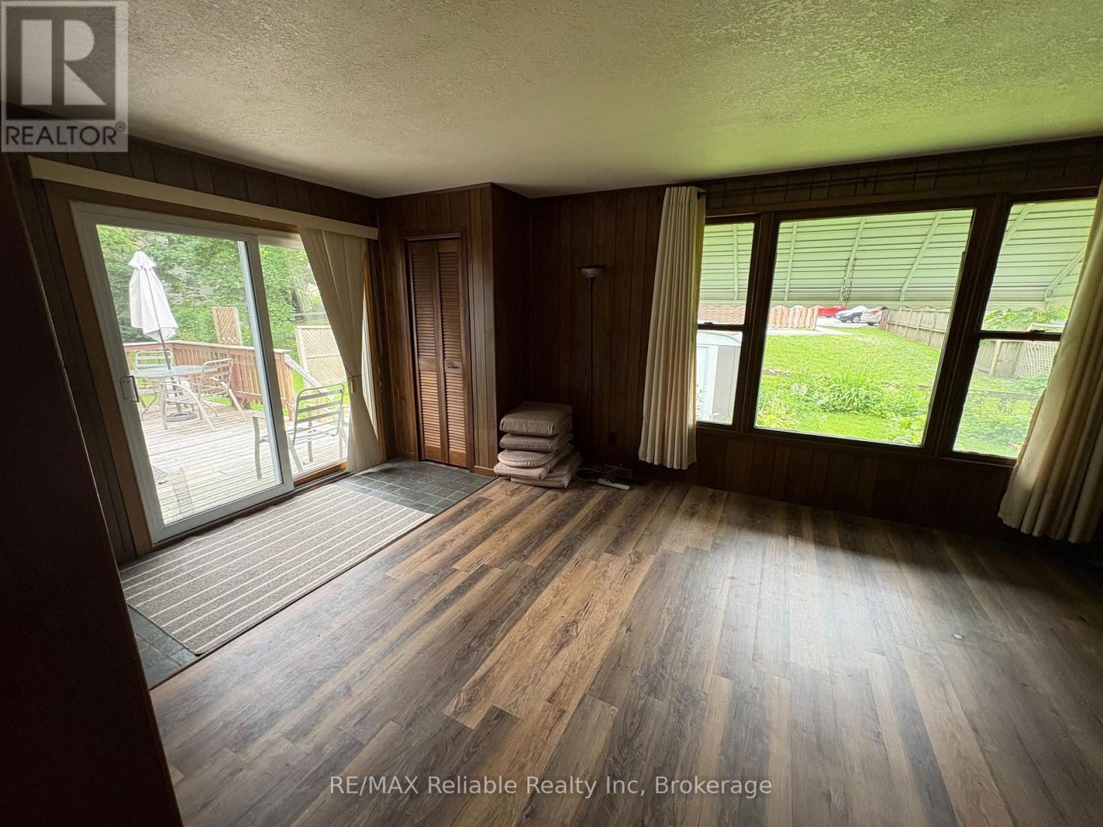 137 Fulton Street, Central Huron (Clinton), Ontario  N0M 1L0 - Photo 13 - X13502188