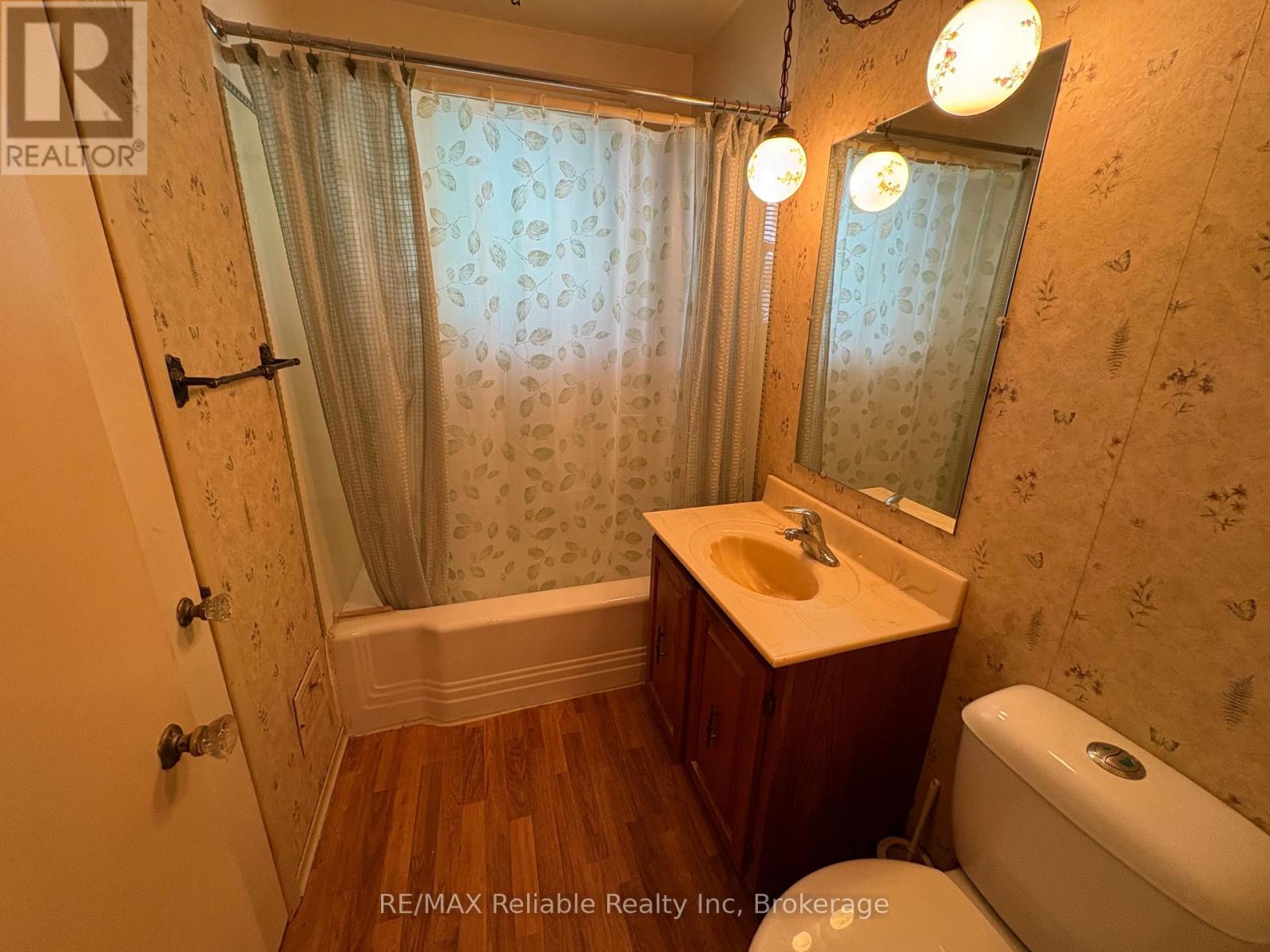 137 Fulton Street, Central Huron (Clinton), Ontario  N0M 1L0 - Photo 17 - X13502188