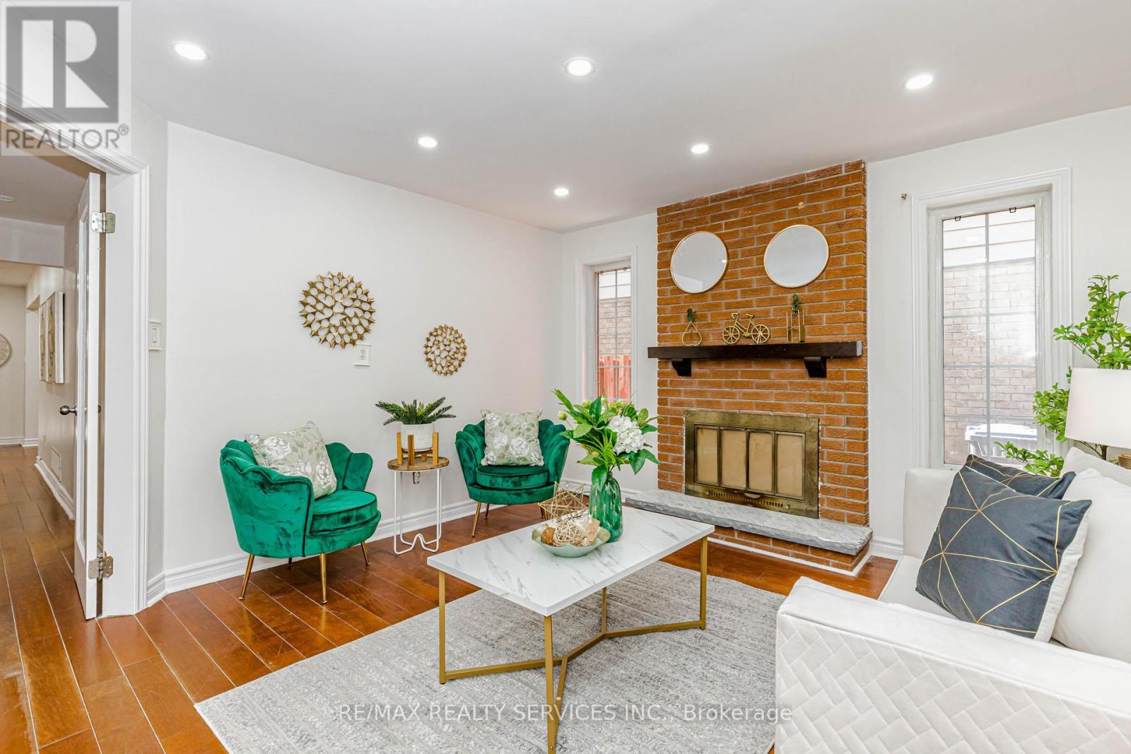 67 Morton Way, Brampton, Ontario  L6Y 2P4 - Photo 6 - W13488928