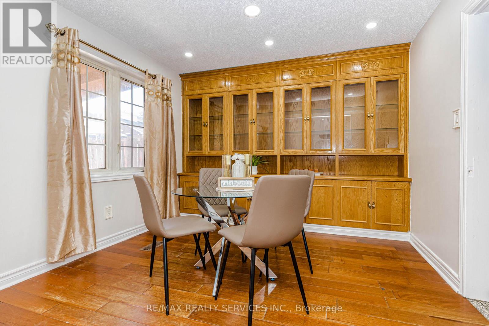 67 Morton Way, Brampton, Ontario  L6Y 2P4 - Photo 16 - W13488928