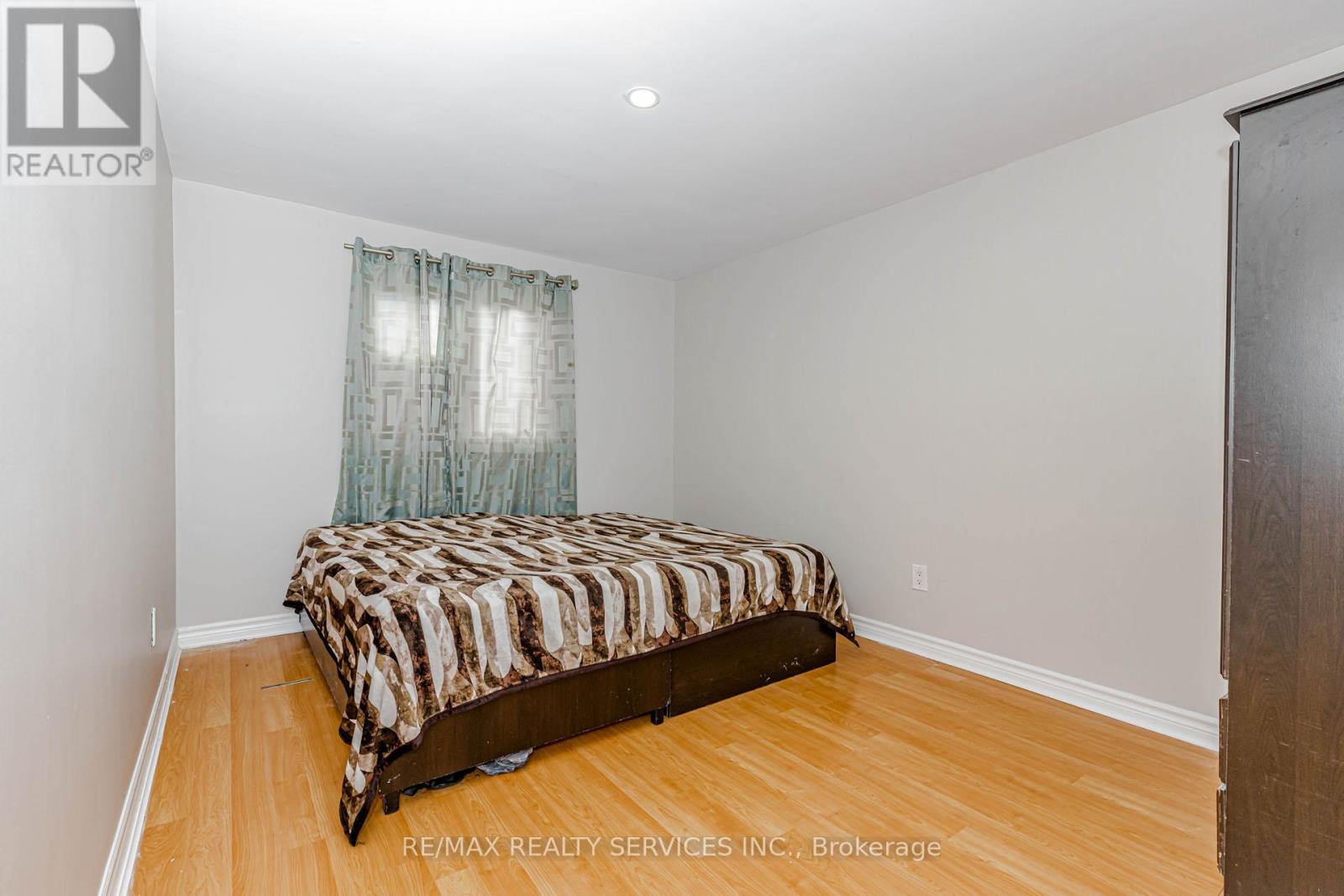 67 Morton Way, Brampton, Ontario  L6Y 2P4 - Photo 33 - W13488928