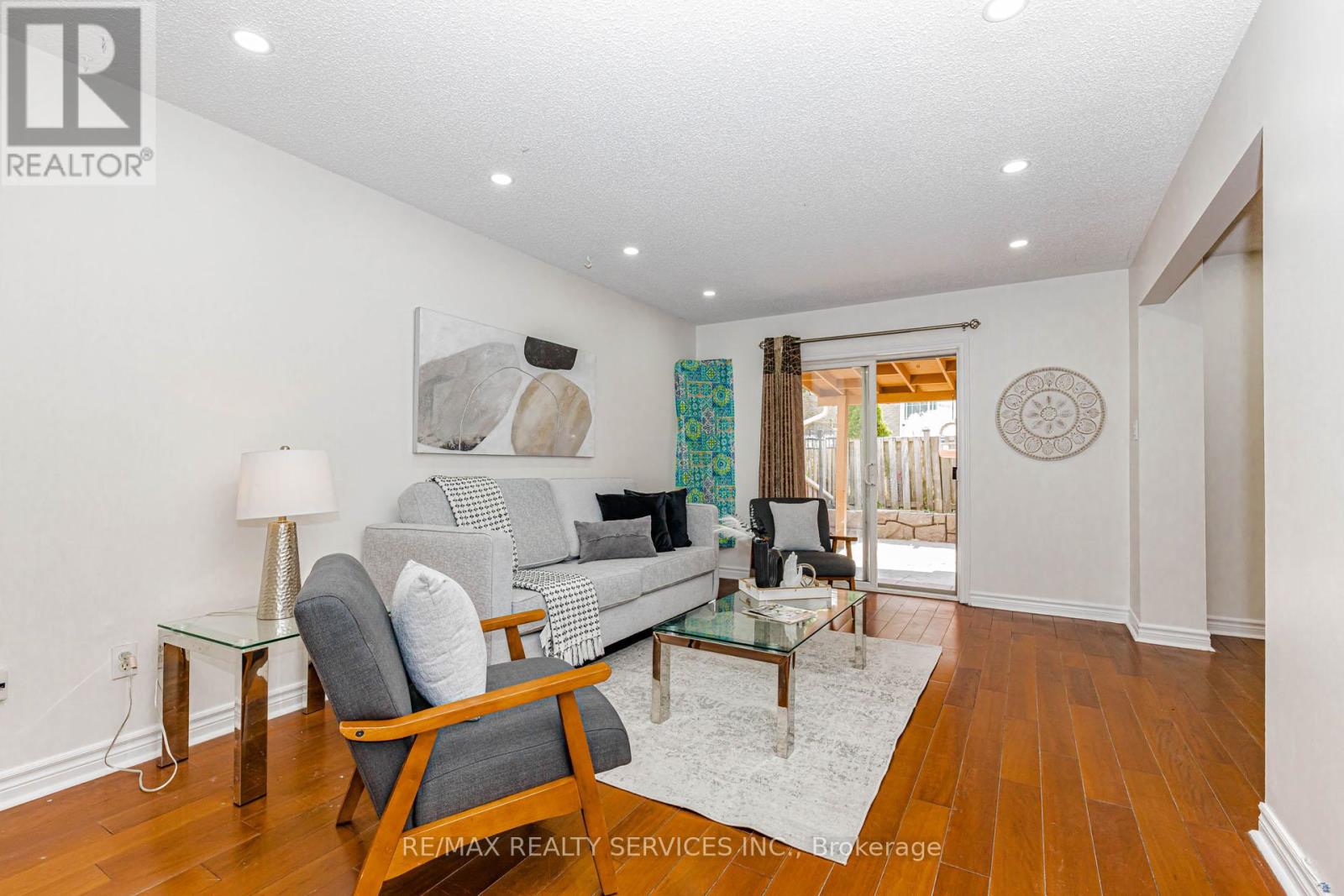 67 Morton Way, Brampton, Ontario  L6Y 2P4 - Photo 10 - W13488928