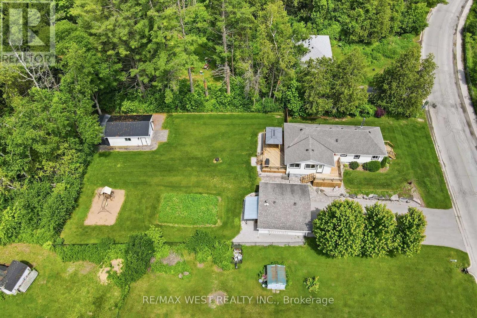 12 Station Road, Georgina, Ontario  L0E 1N0 - Photo 12 - N13502102