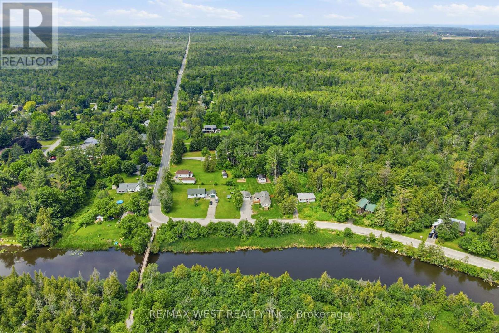 12 Station Road, Georgina, Ontario  L0E 1N0 - Photo 16 - N13502102