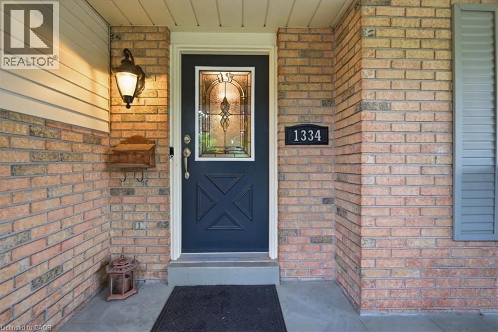 1334 Wiltshire Avenue, Burlington, Ontario  L7M 1X9 - Photo 6 - 40843073