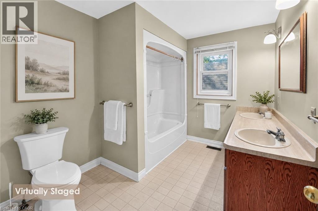 4956 Sann Road N, Beamsville, Ontario  L3J 1J9 - Photo 21 - 40842362