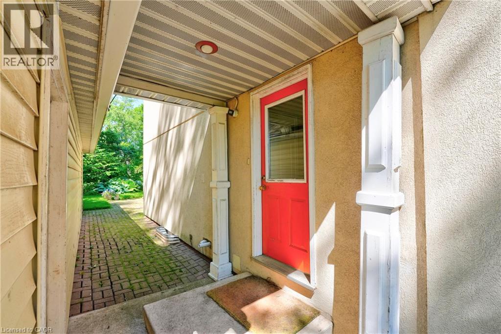 4956 Sann Road N, Beamsville, Ontario  L3J 1J9 - Photo 22 - 40842362