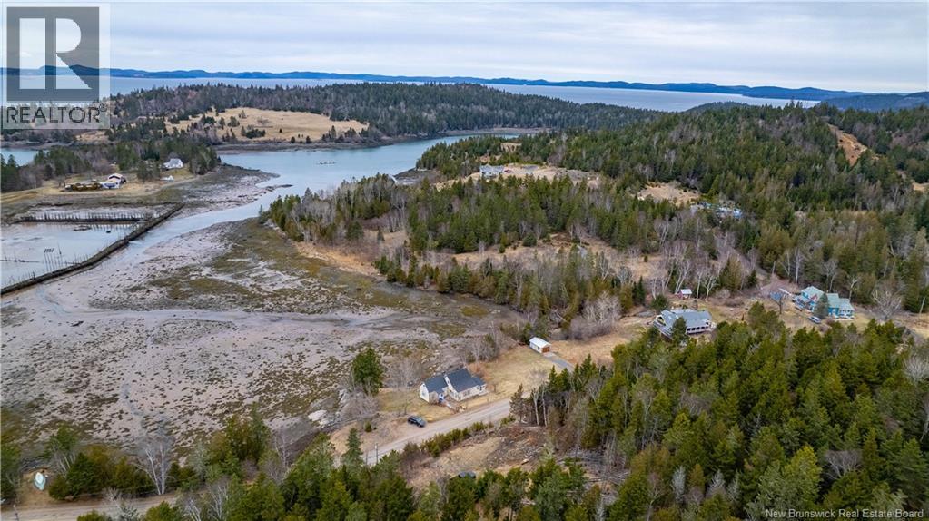 97 Lambert, Lamberts Cove, New Brunswick  E0H 1W0 - Photo 6 - NB116085
